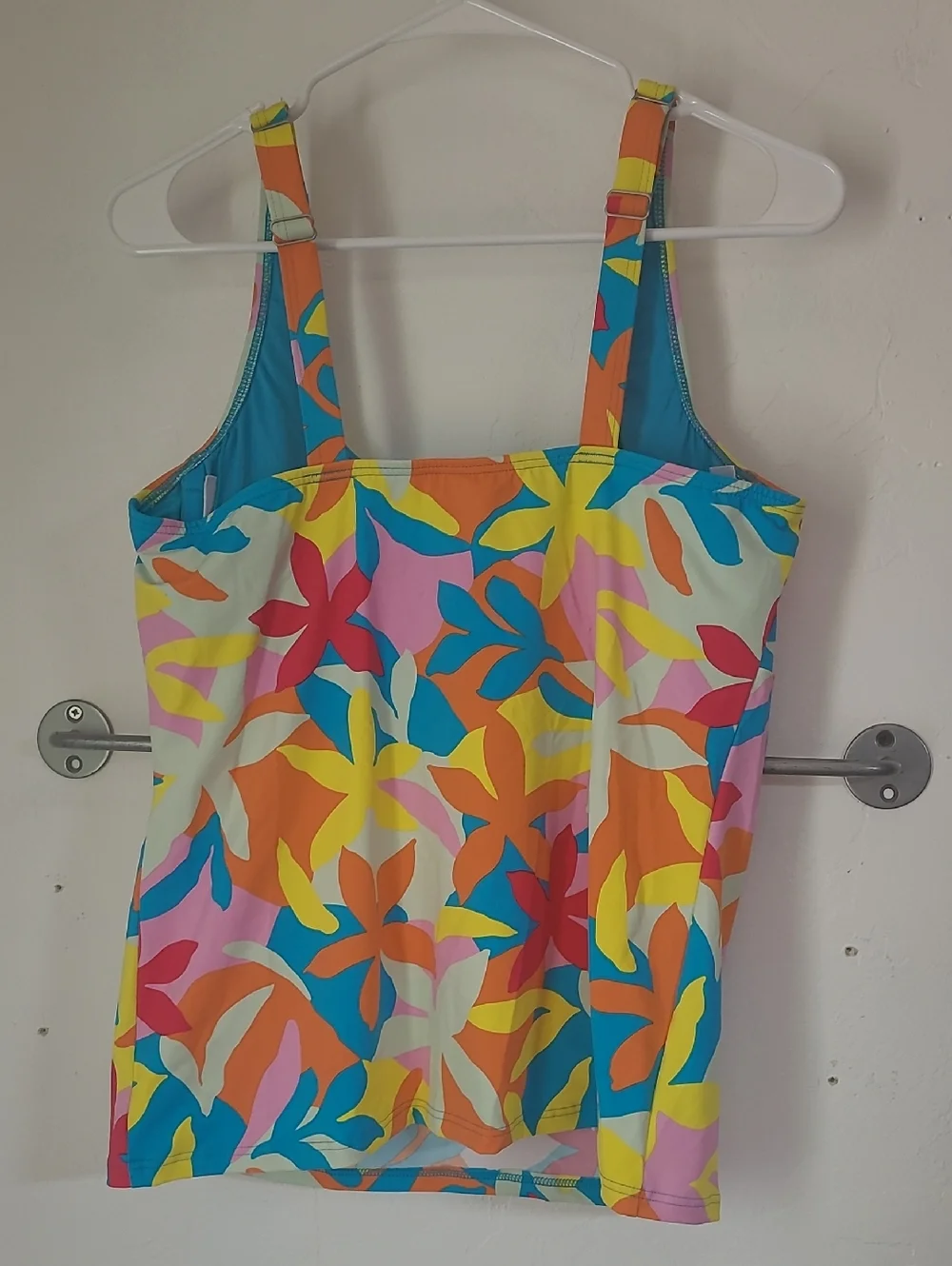 Lands End Tankini Top - Picture 3 of 6